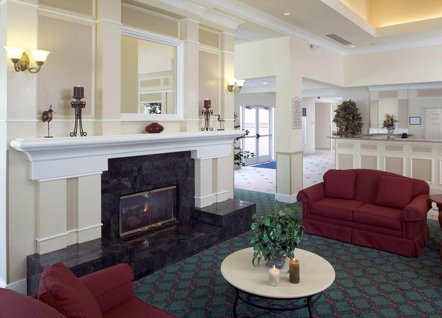 Hilton Garden Inn Bakersfield Exteriör bild